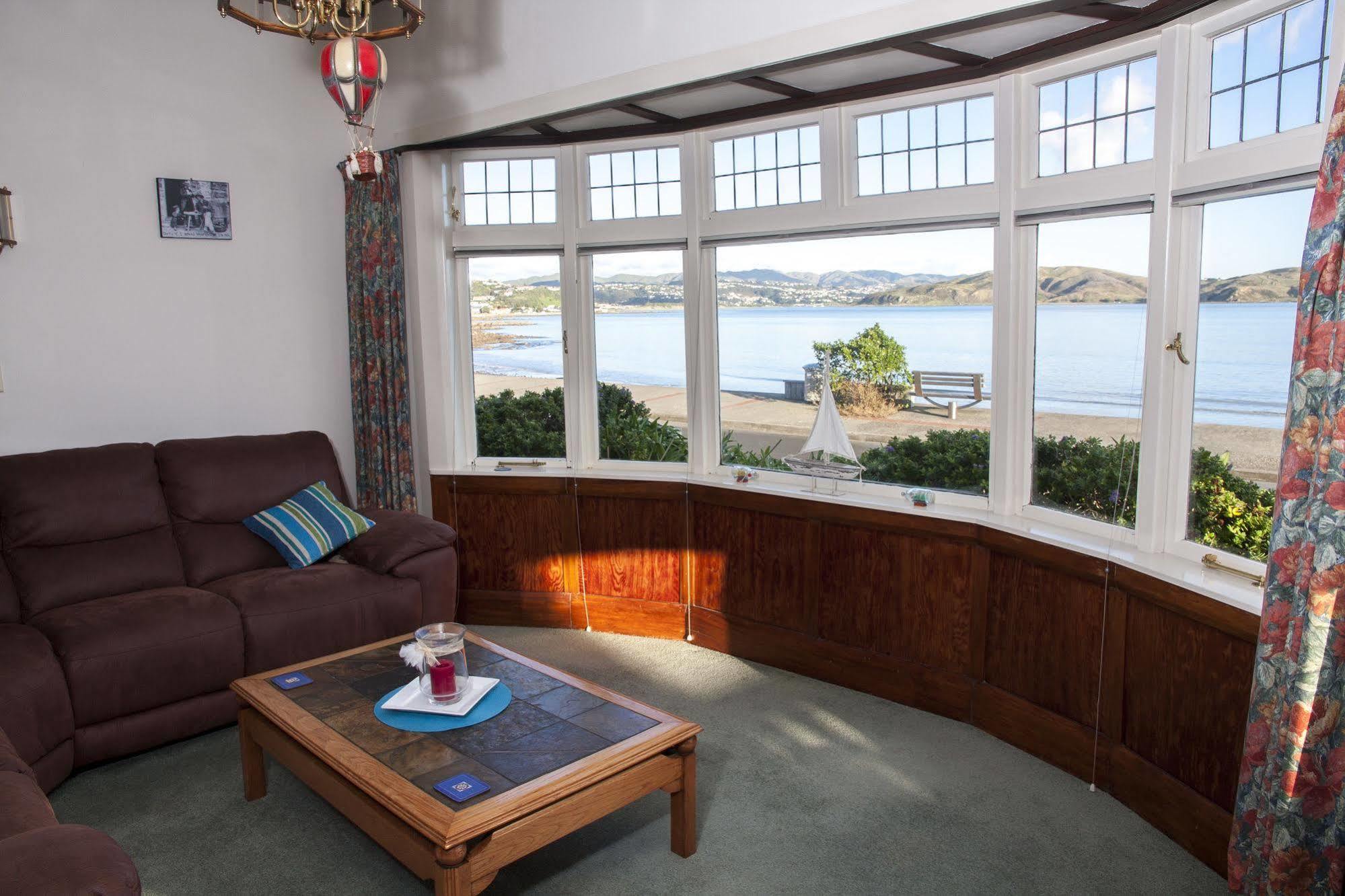 Plimmerton Moana Lodge מראה חיצוני תמונה