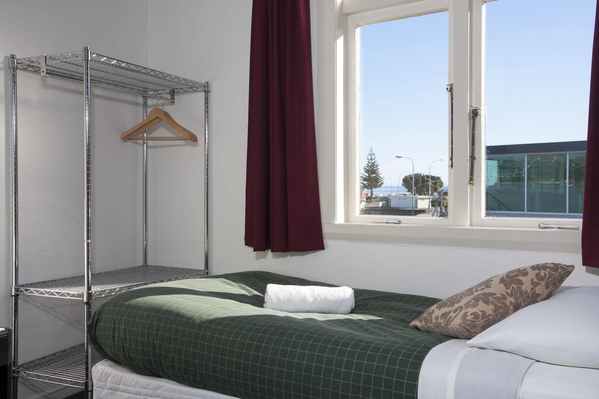 Plimmerton Moana Lodge מראה חיצוני תמונה