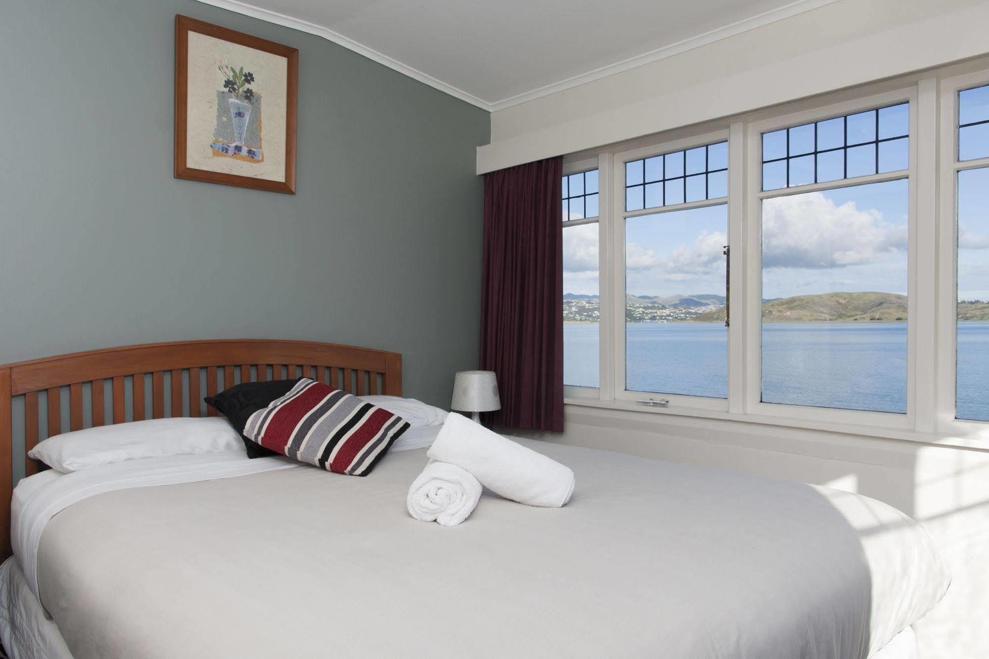 Plimmerton Moana Lodge מראה חיצוני תמונה